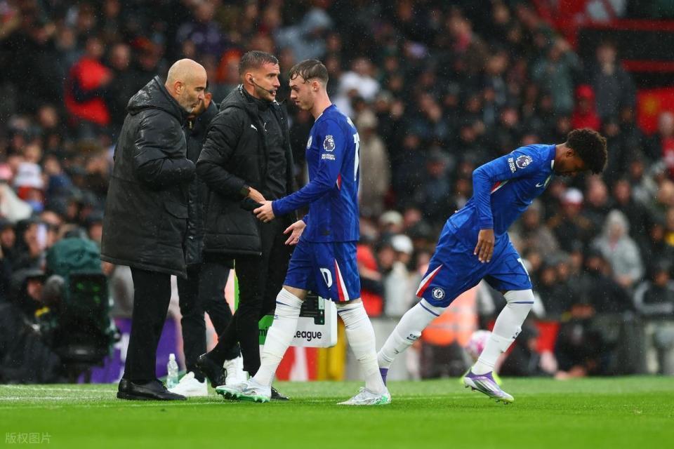 分甚至, 而本场比赛, 埃斯特旺